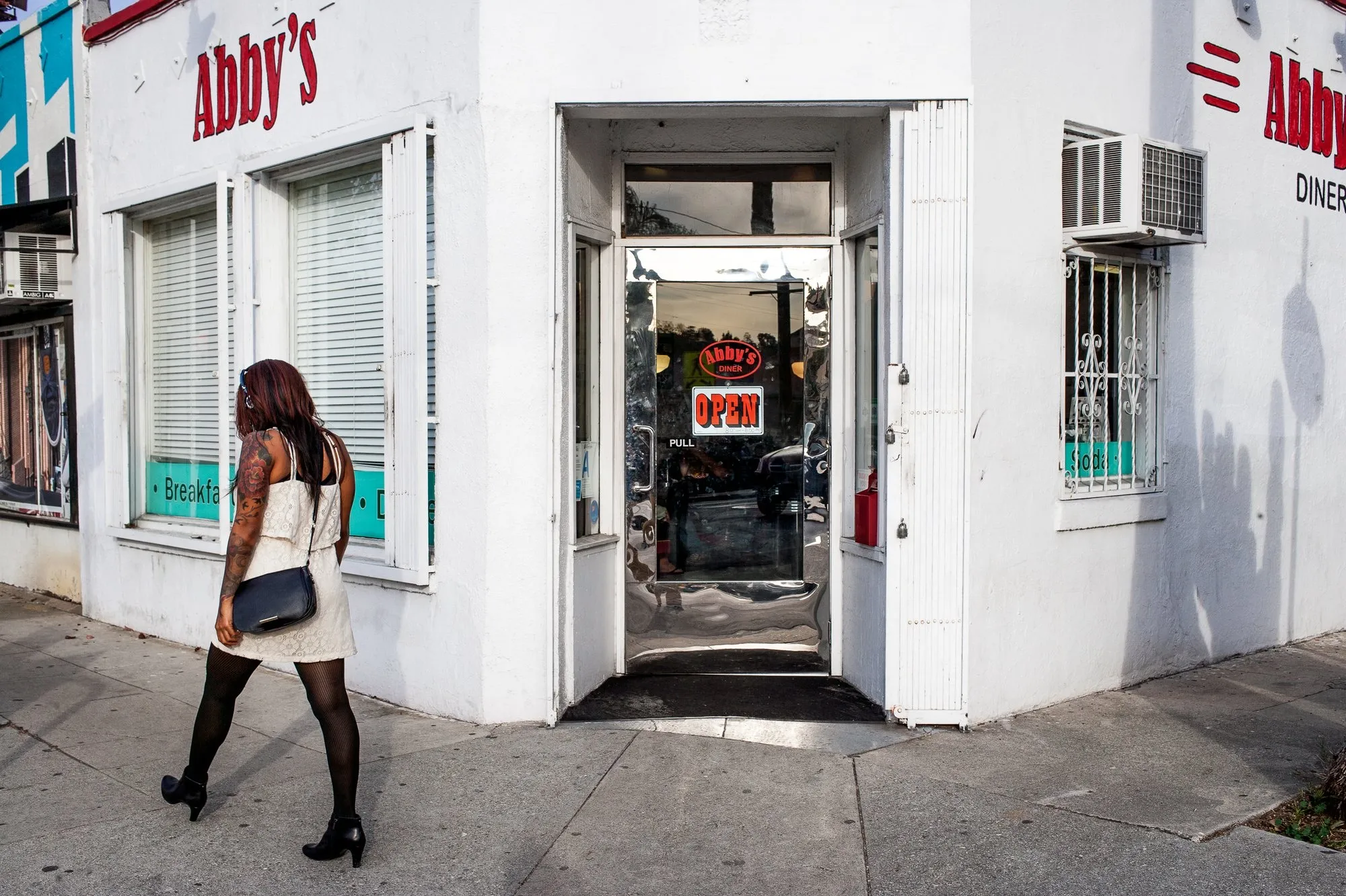 Around the World — Abby’s Diner, Cross Country, 2015